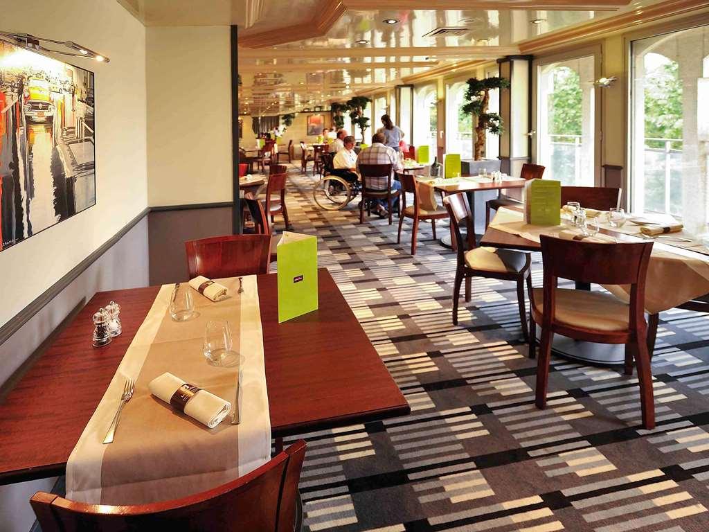 Mercure Rouen Centre Champ De Mars Restoran fotoğraf